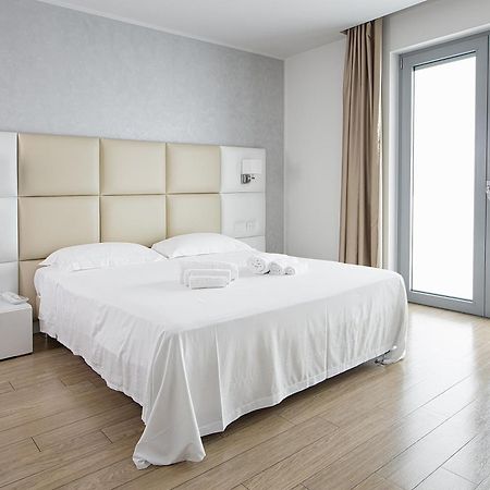 Hotel Al Veliero Pontevico Екстер'єр фото