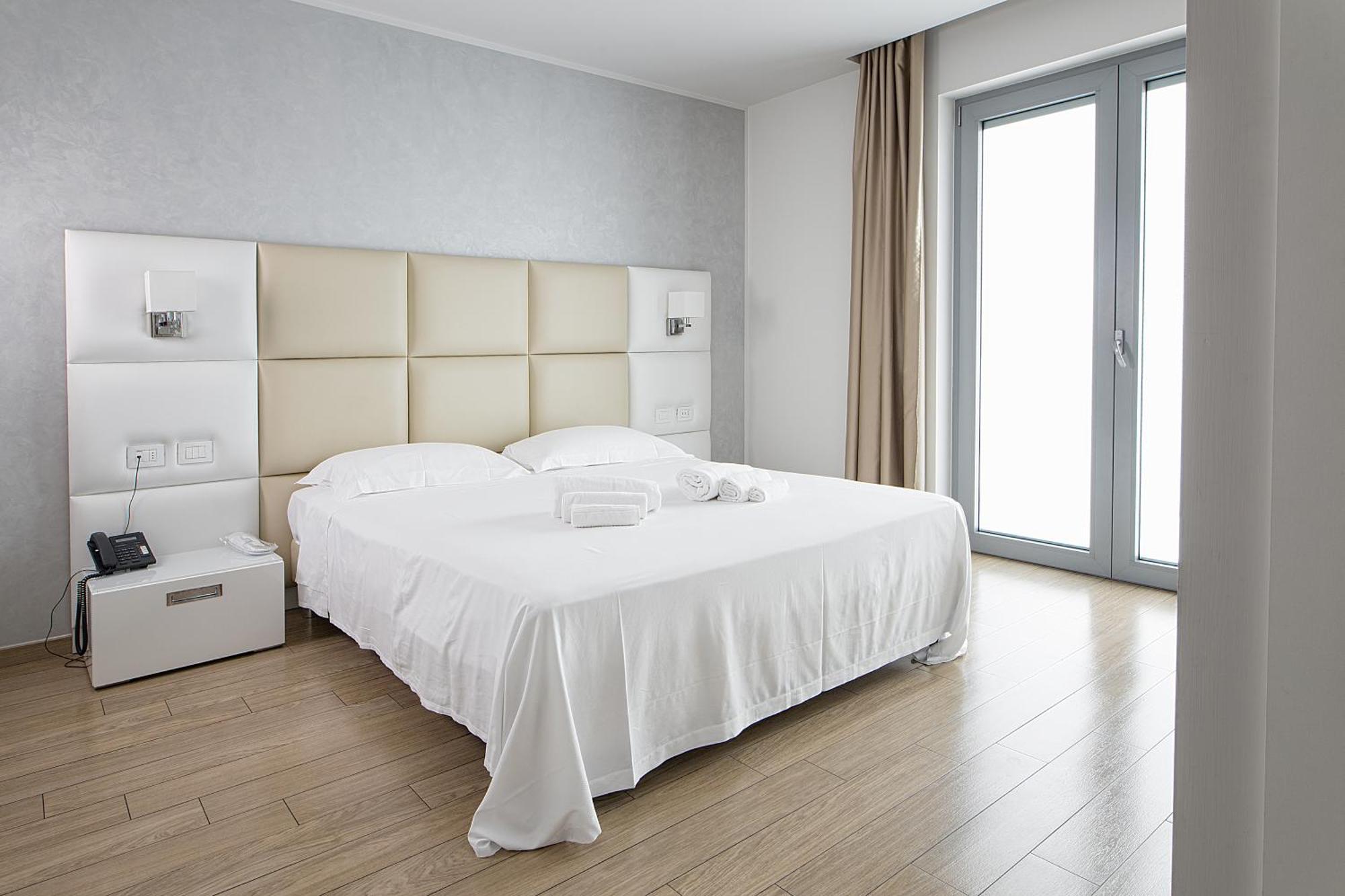 Hotel Al Veliero Pontevico Екстер'єр фото